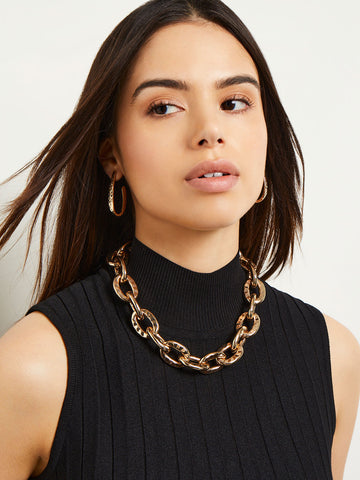 Gold Hammered Oval Link Short Necklace