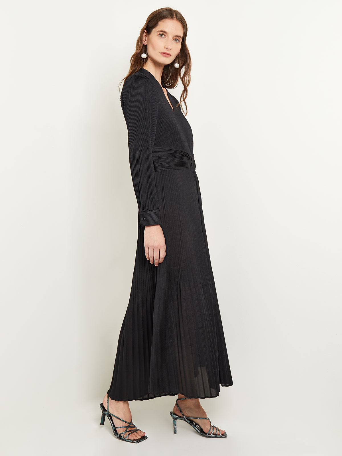 Misook Pleated Fit Flare Maxi Dress Black
