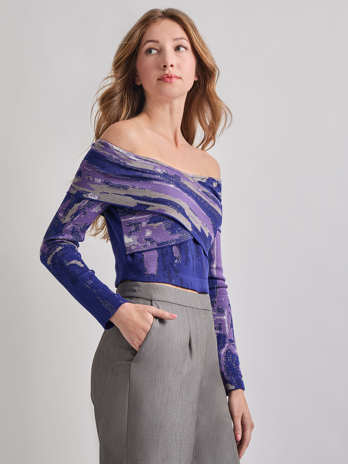 Modern Fit Cropped Cross Body Watercolor Soft Knit Top