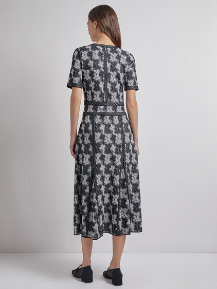 Misook Printed Short Sleeve Midi Dress