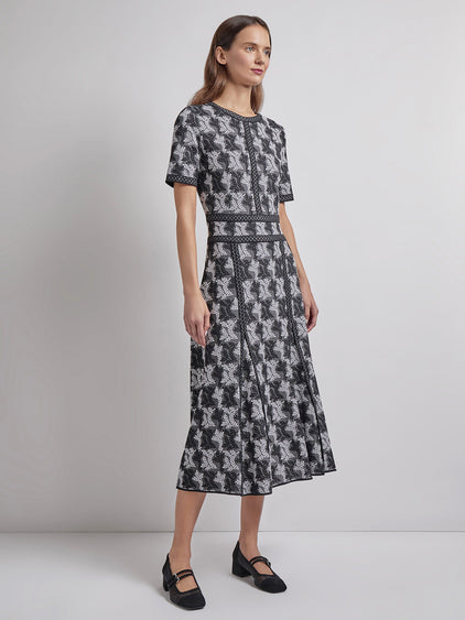 Misook Printed Short Sleeve Midi Dress - Black/White