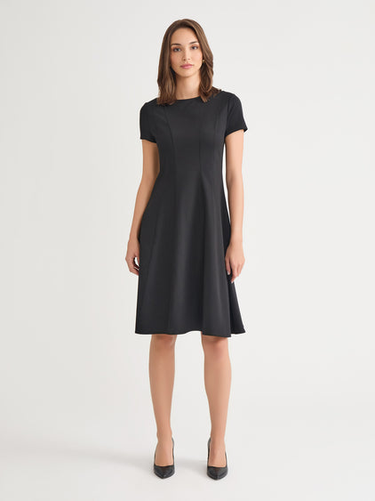 Fit & Flare LuxeStretch Dress Black / L Fit & Flare LuxeStretch Dress Black / L