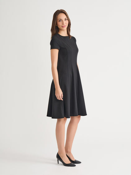 Fit & Flare LuxeStretch Dress Fit & Flare LuxeStretch Dress