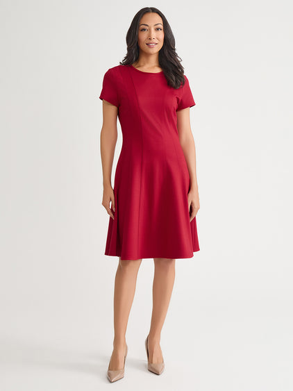Fit & Flare LuxeStretch Dress Fit & Flare LuxeStretch Dress