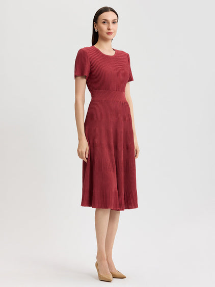 rib knit midi dress Blush Pink Ribbed with Buttons  Valeria on styling Ribbed knit Unlined Midi length Hand wash cold Do not bleach Do not tumble dry Iron low Shell Fit & Flare Tonal Ribbed