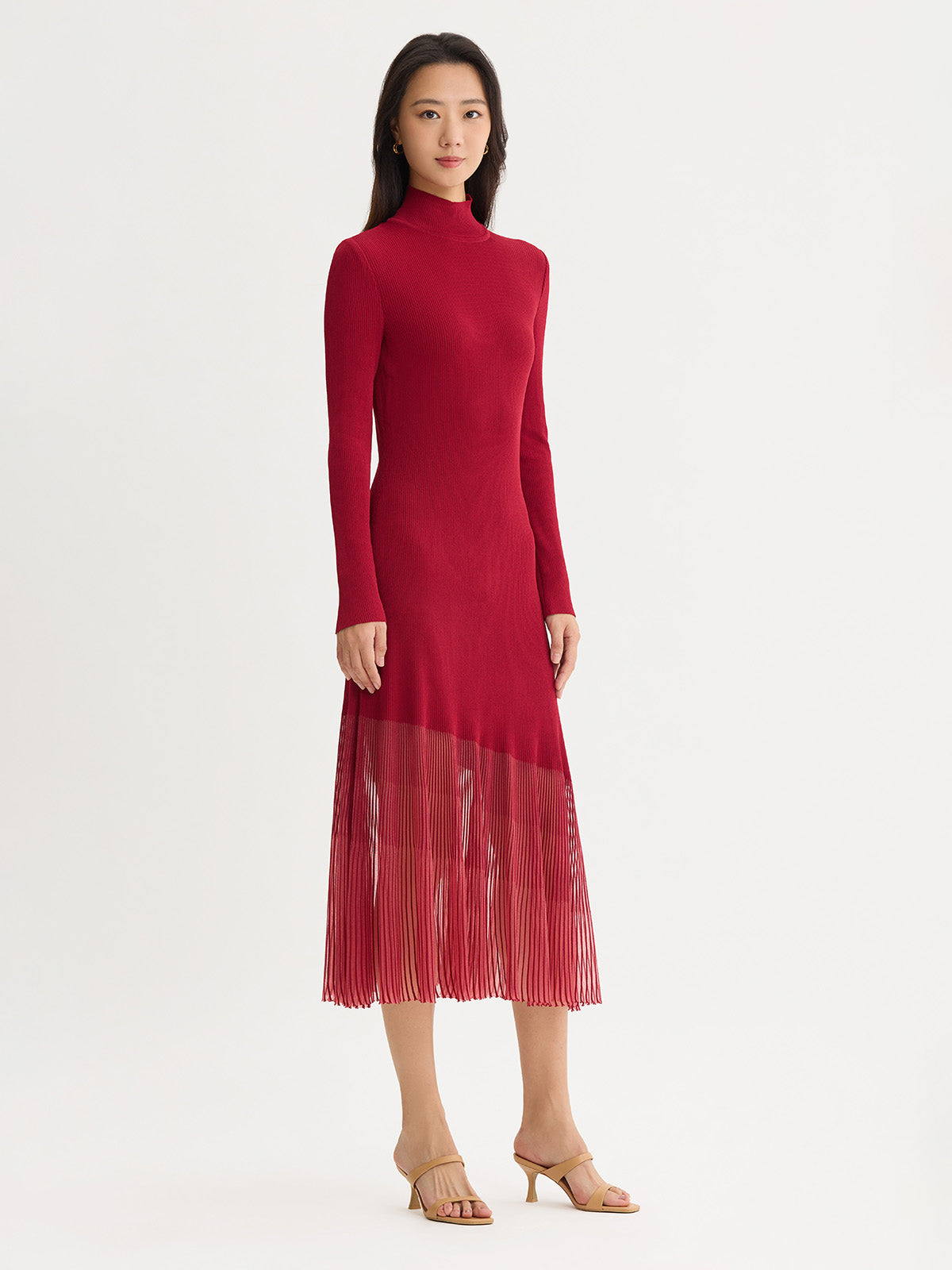 red knitted dresses Sleeveless Sheath Knit Dress neck ratio