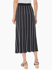 Contrast Pleated Knit Maxi Skirt, Black/White | Misook