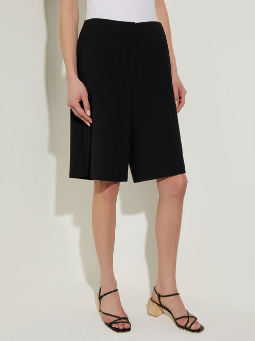 Knee-Length Woven Bermuda Shorts, Black | Misook Premium Details